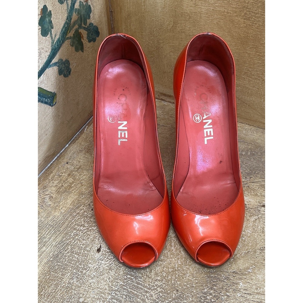 CHANEL Pumps Women 6.5 Orange Vintage Peep Toe Stiletto Patent Leather CC Logo